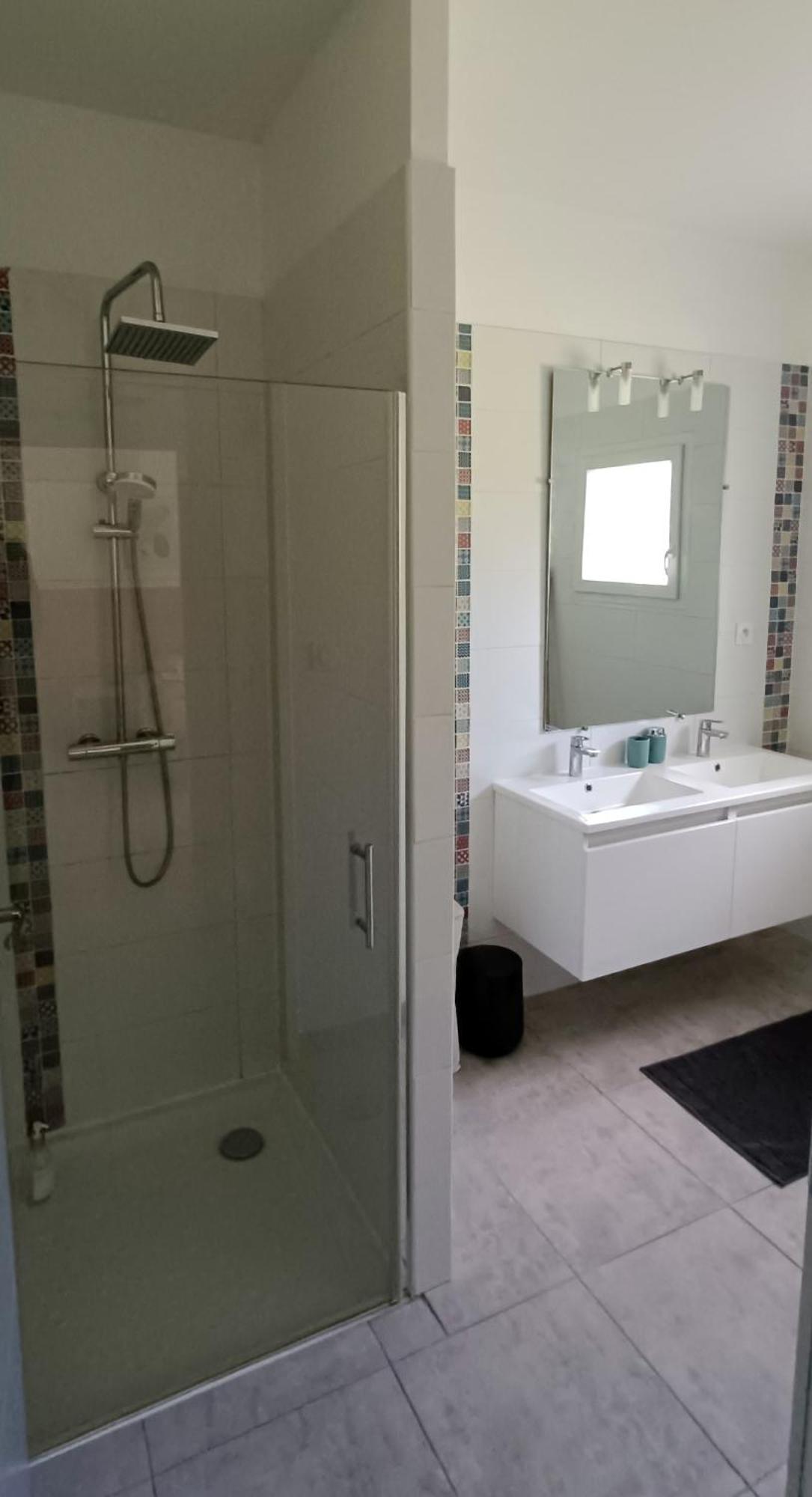 La Villa Lyne - Villa Moderne 4 Chambres 8 Personnes Clim Lèzan Eksteriør billede